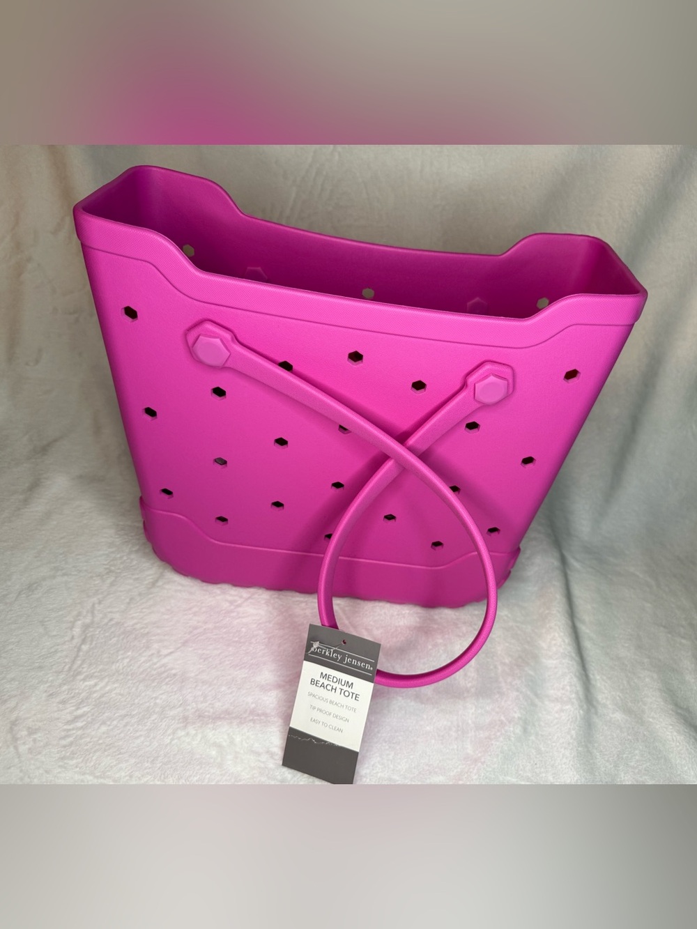 Berkley Jensen Medium Pink Beach Tote